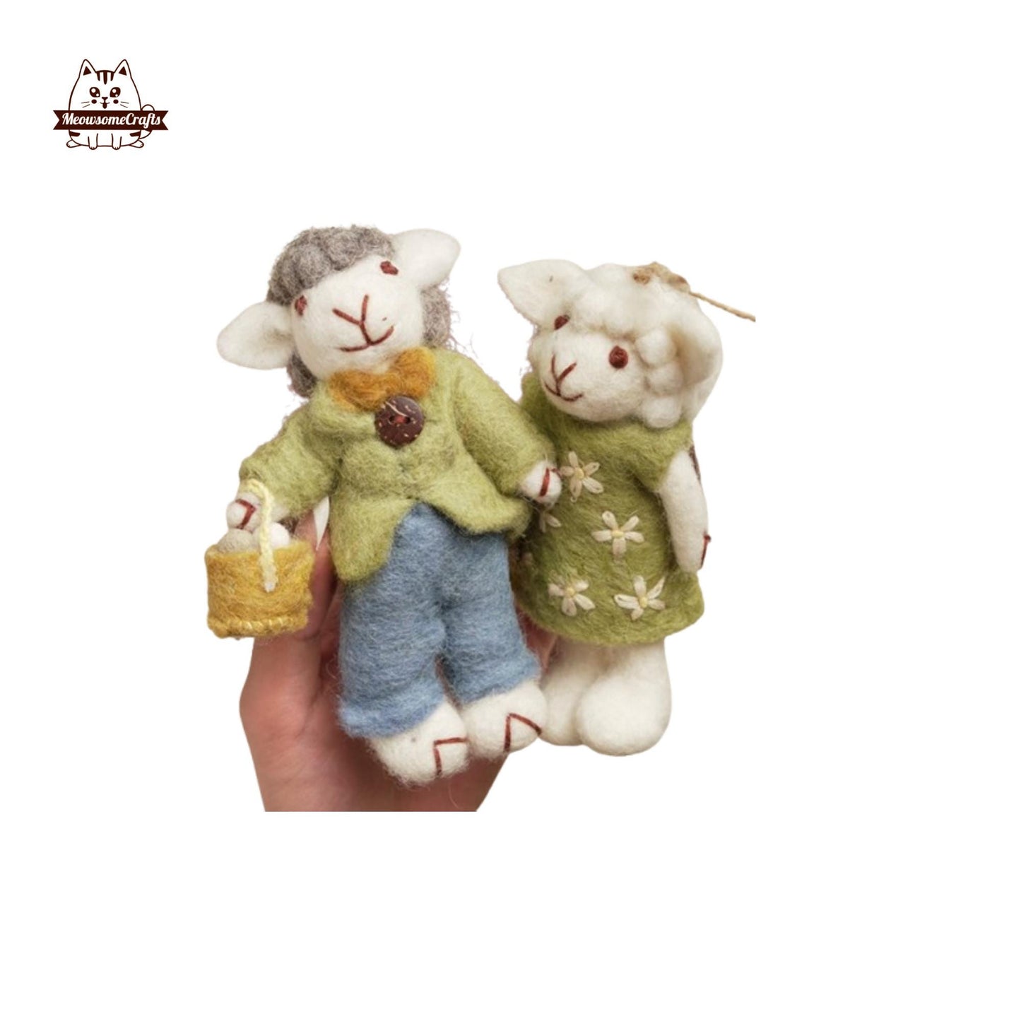 Handmade Finished Felting Couple Sheep Carry Basket Doll Keychain Felted Sitting Animal Felting Gift