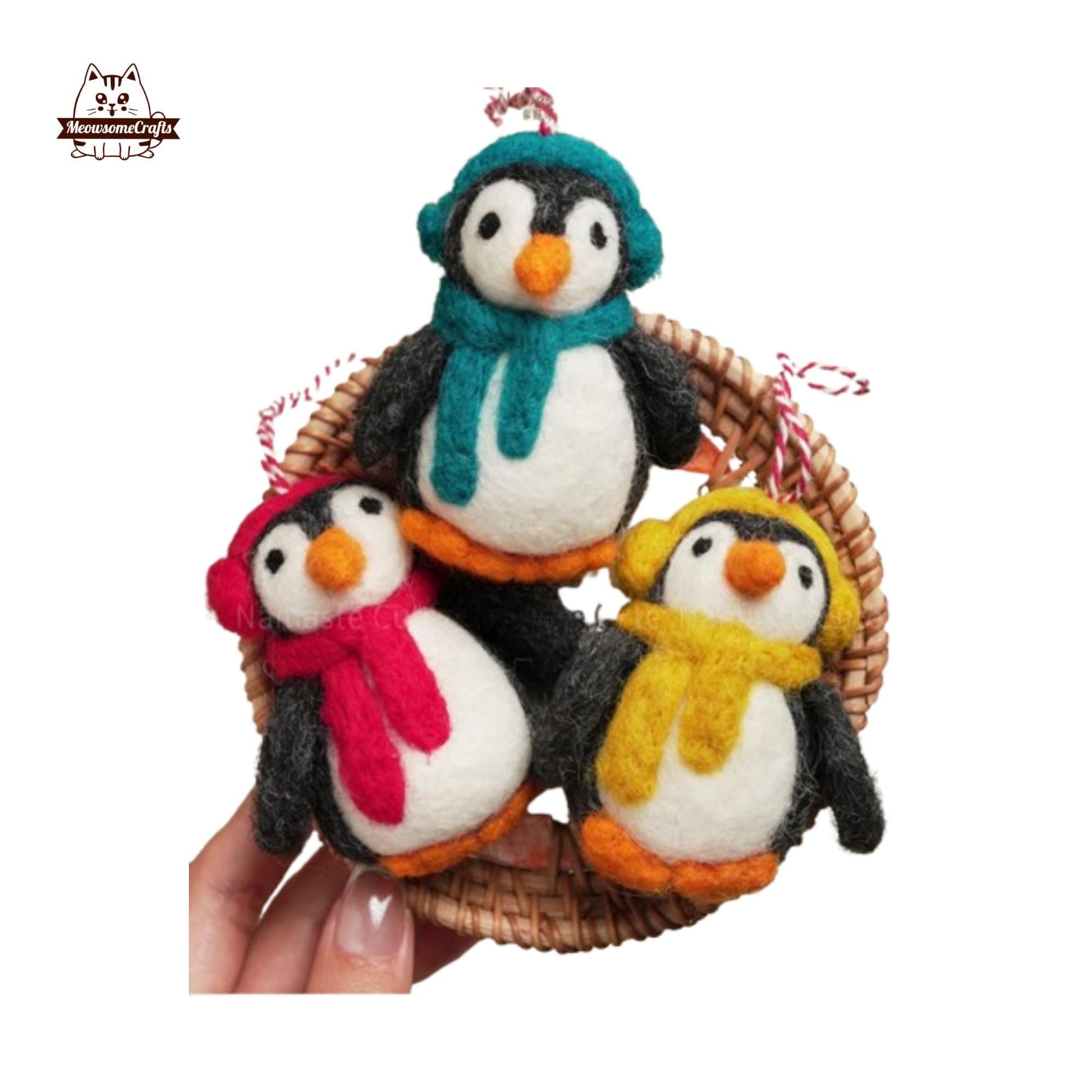 Handmade Finished Felting Penguin Doll Keychain Felted Animal Felting Gift 1pc